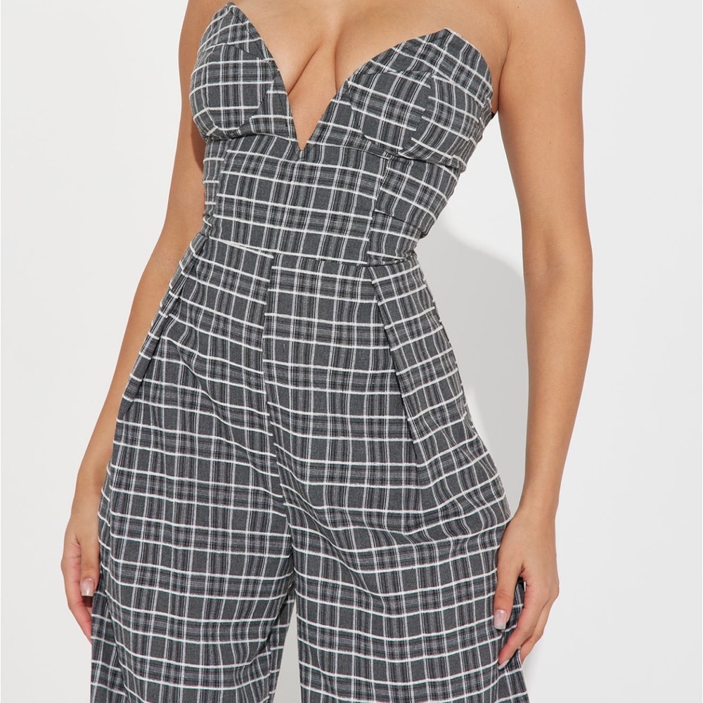 FashionNova Let Me Out Plaid Jumpsuit *DISCONTINUED*  Rare! NWT Women’s XL